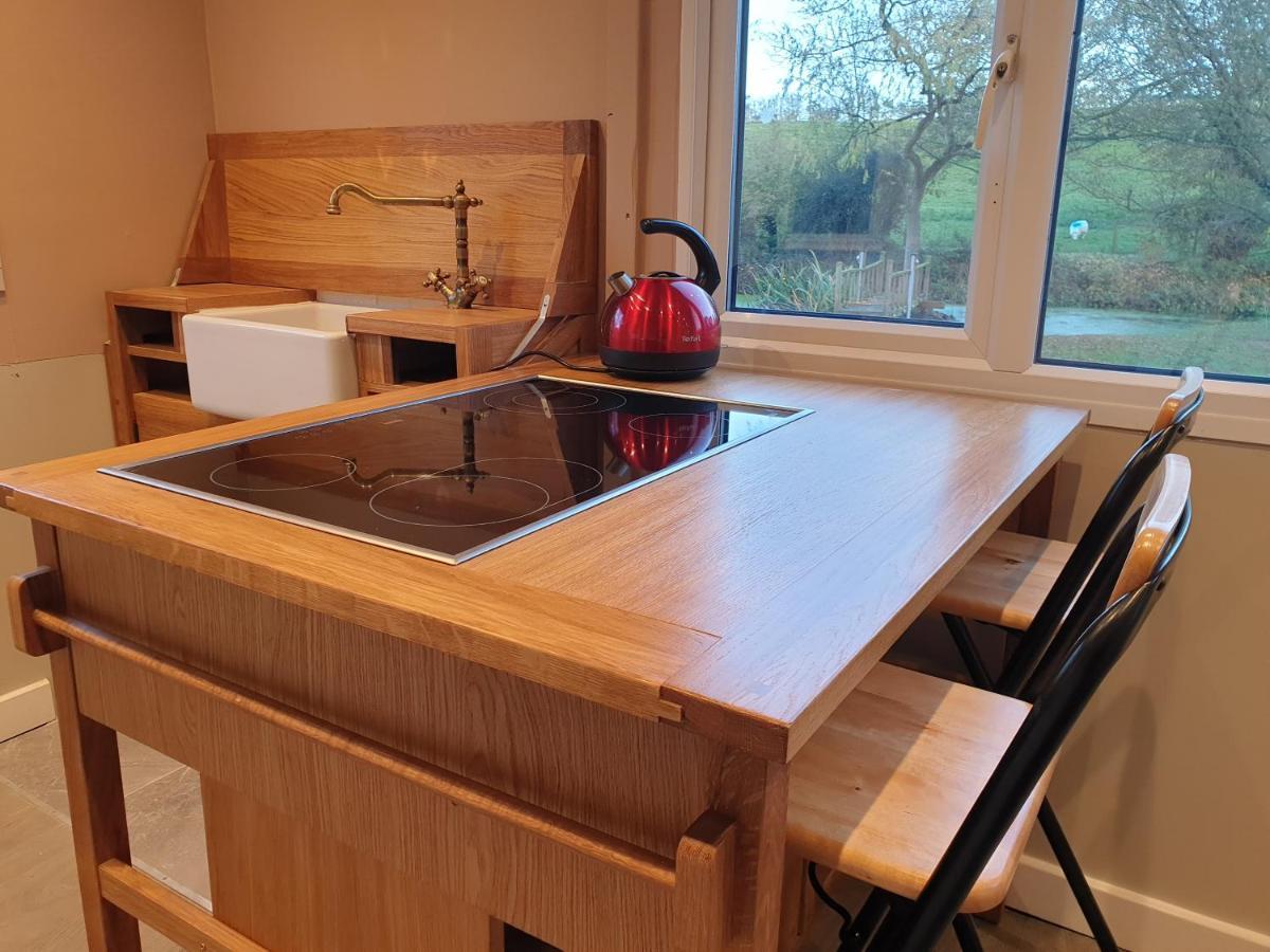 Hotel Riverside Cabin At Pen-Y-Bont Mill Oswestry Esterno foto