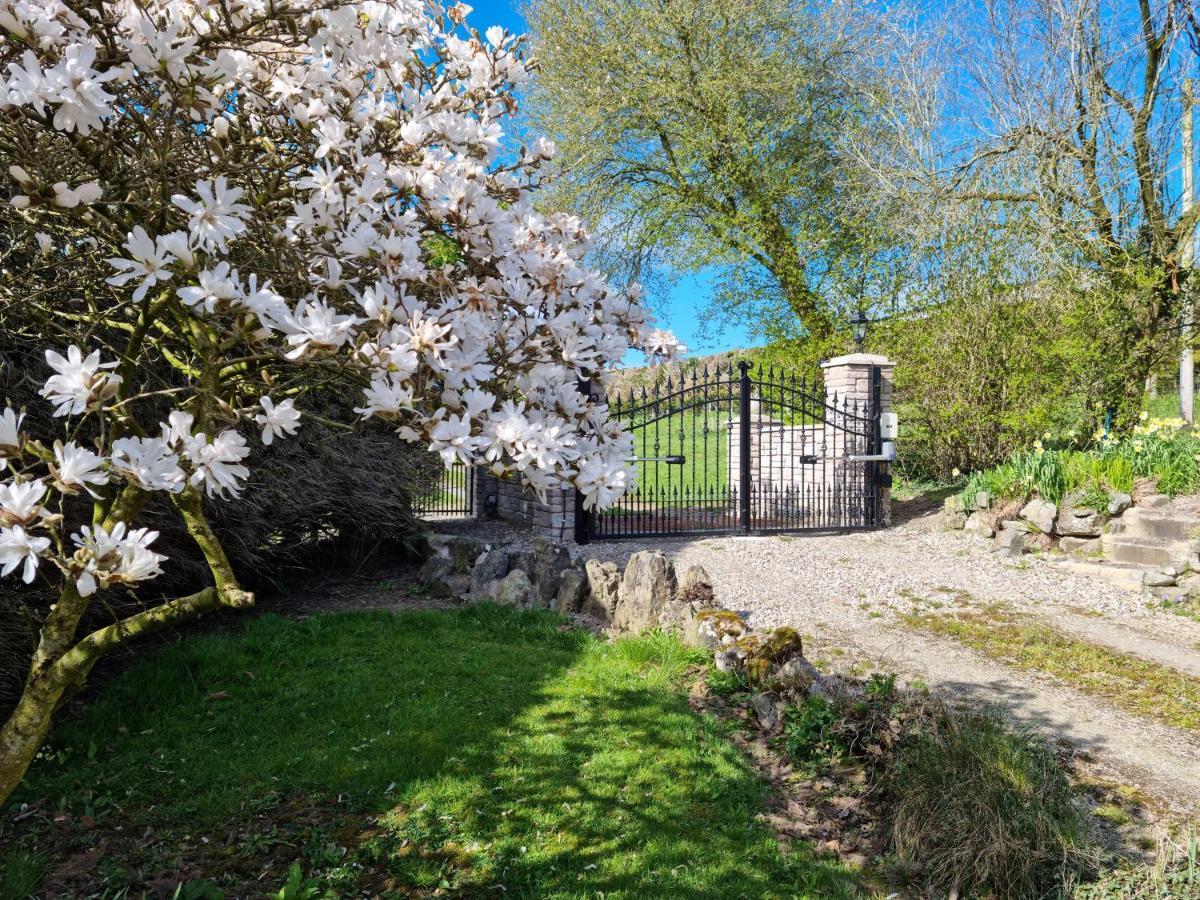 Hotel Riverside Cabin At Pen-Y-Bont Mill Oswestry Esterno foto